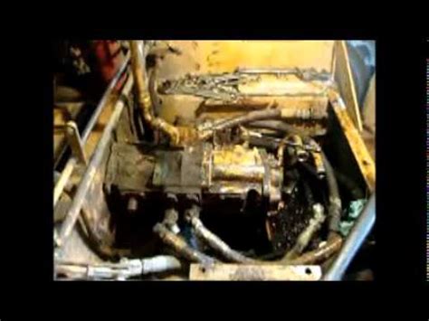 skid steer hydraulic motor repair|john deere skid steer motor leak.